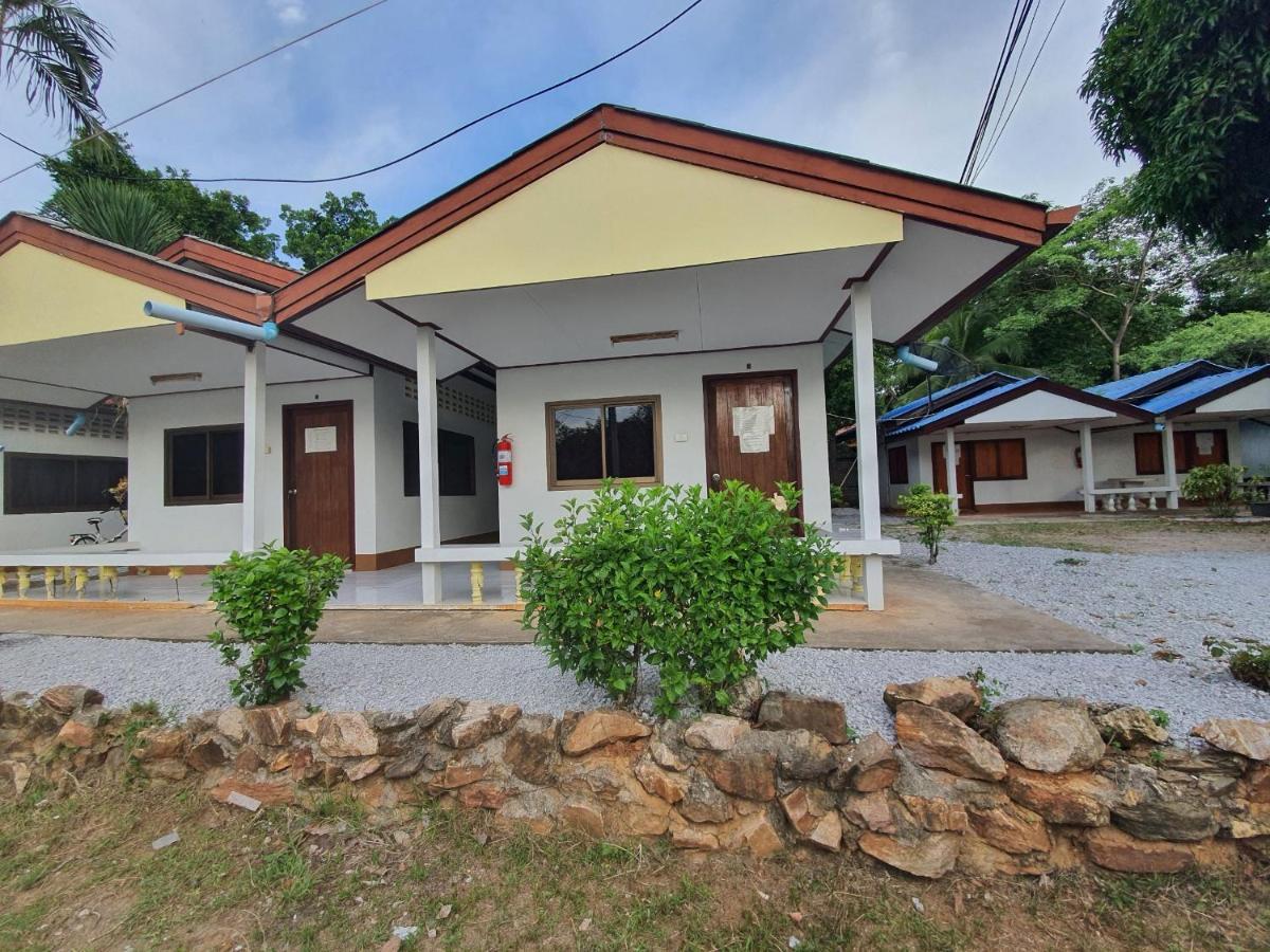 Pineapple Resort Ban Huai Thalaeng Phan Εξωτερικό φωτογραφία